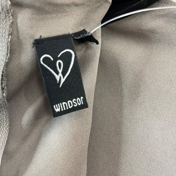 Windsor Gray Floral Ruched Midi Dress Size S - Picture 9 of 15